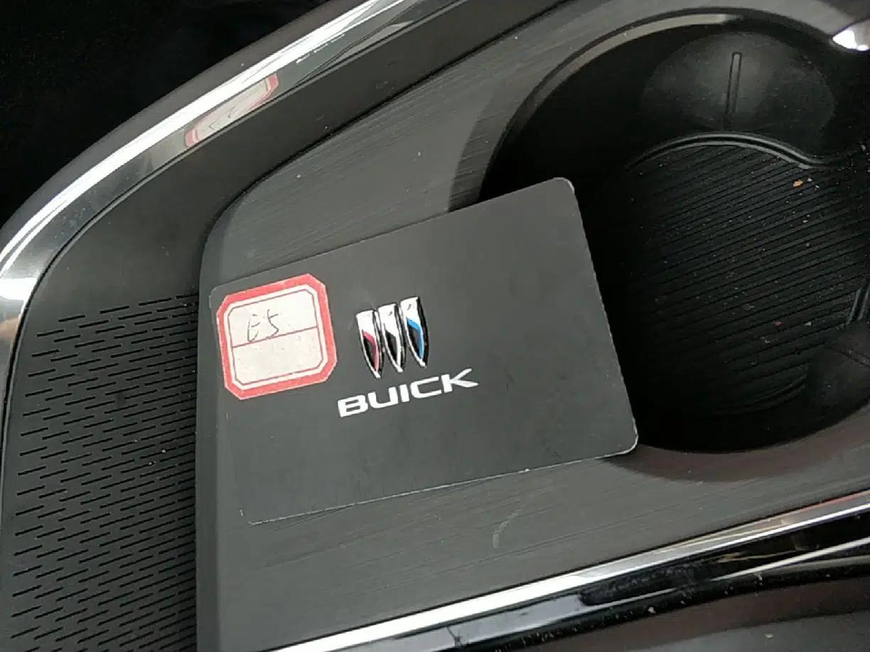 Buick E5 2025 Model 620KM Prestige Edition — миниатюра 12