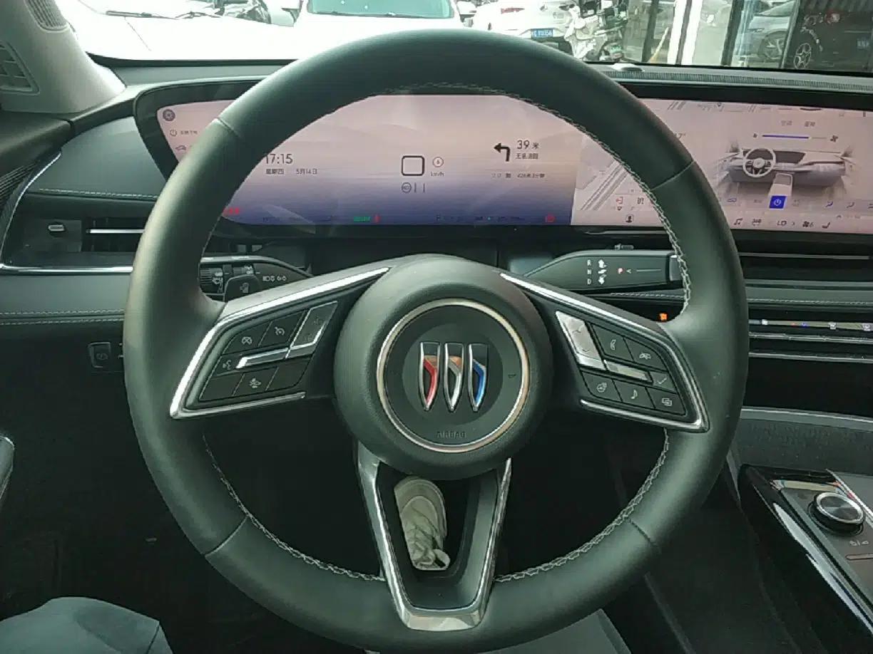 Buick E5 2025 Model 620KM Prestige Edition — миниатюра 14