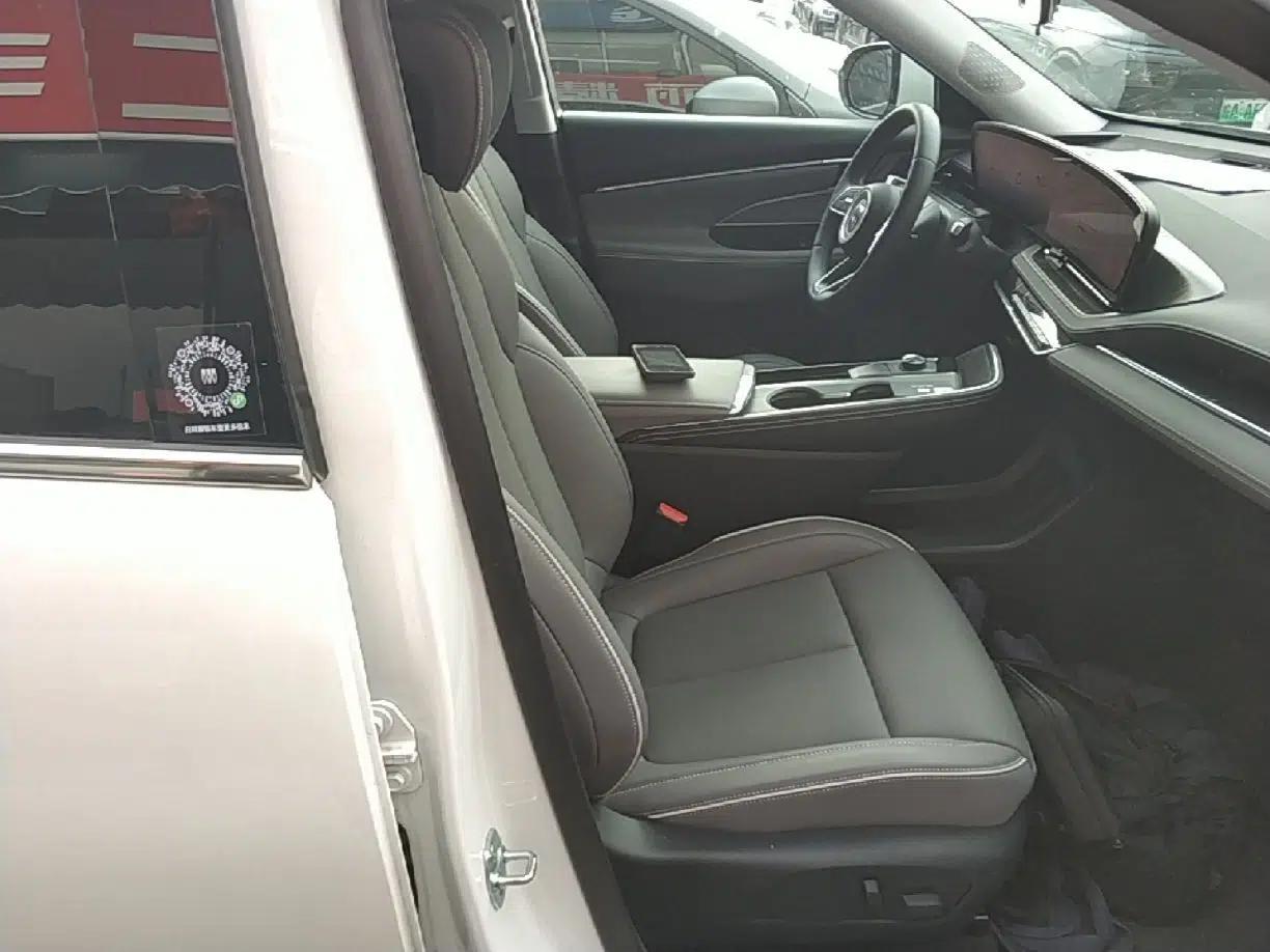 Buick E5 2025 Model 620KM Prestige Edition — миниатюра 23