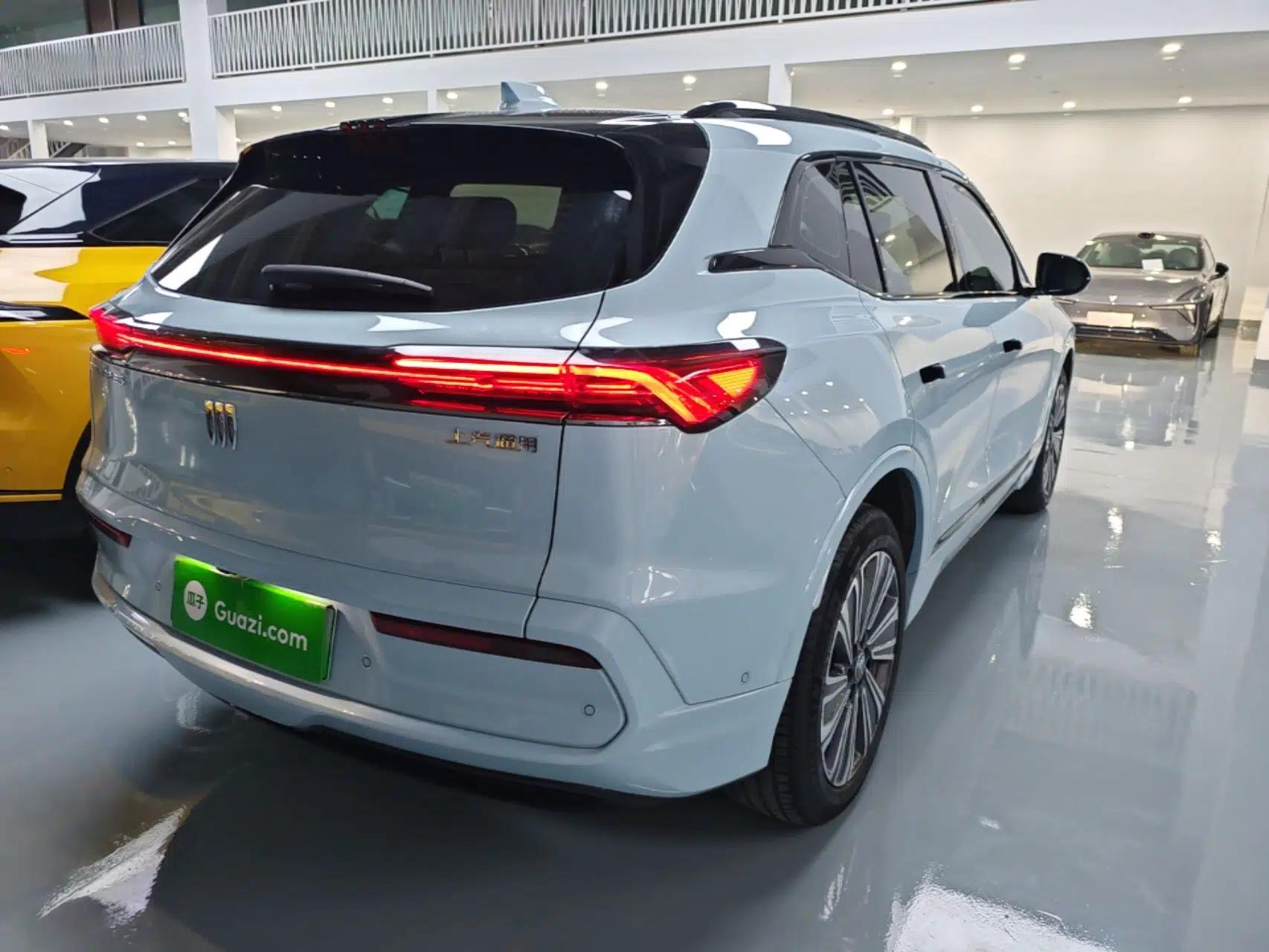 Buick E5 2024 Premium Standard-Range Audiovisual Edition — миниатюра 6
