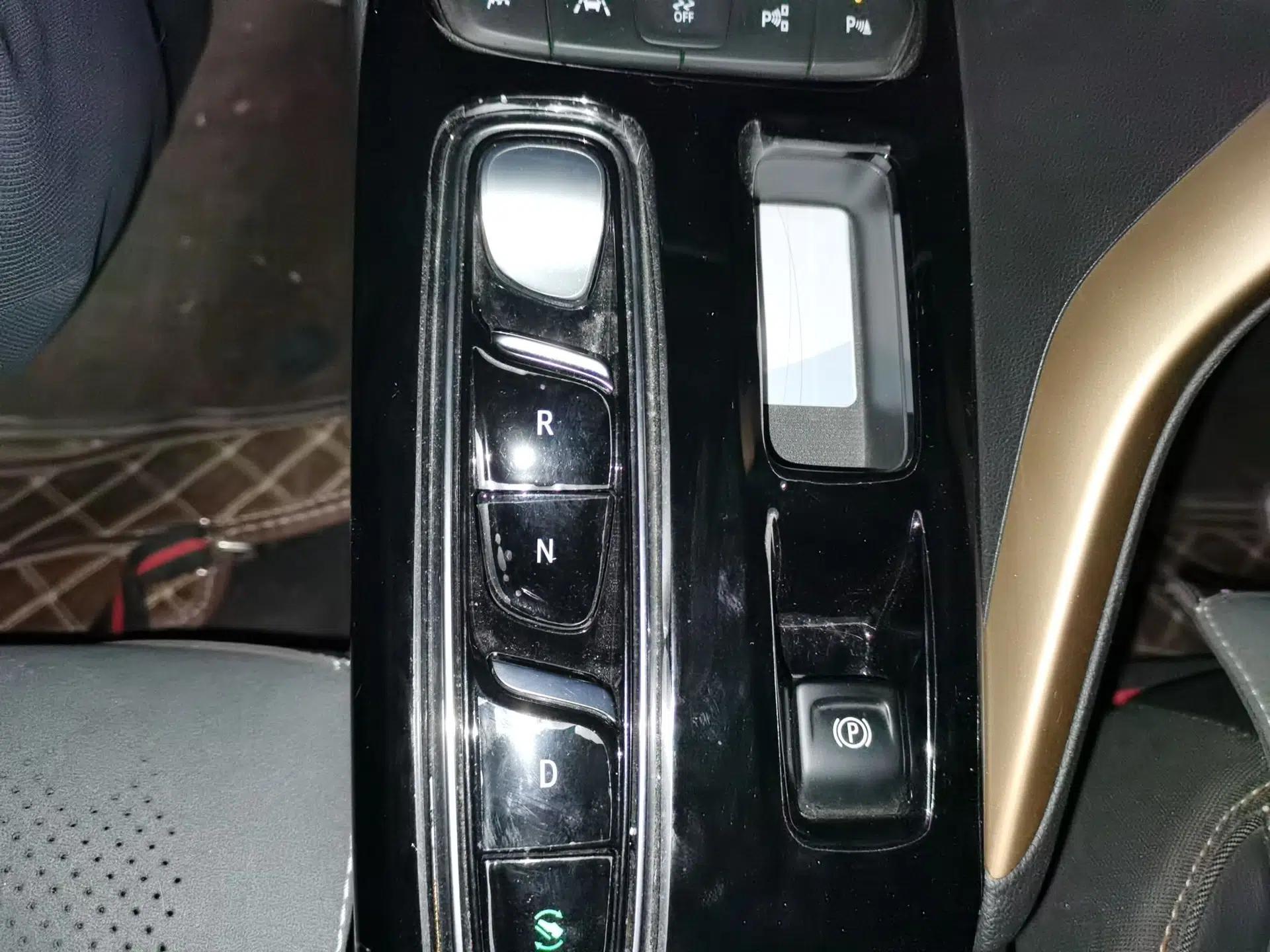 Buick Velite 7 2020 652E Connected Smart Car — миниатюра 15