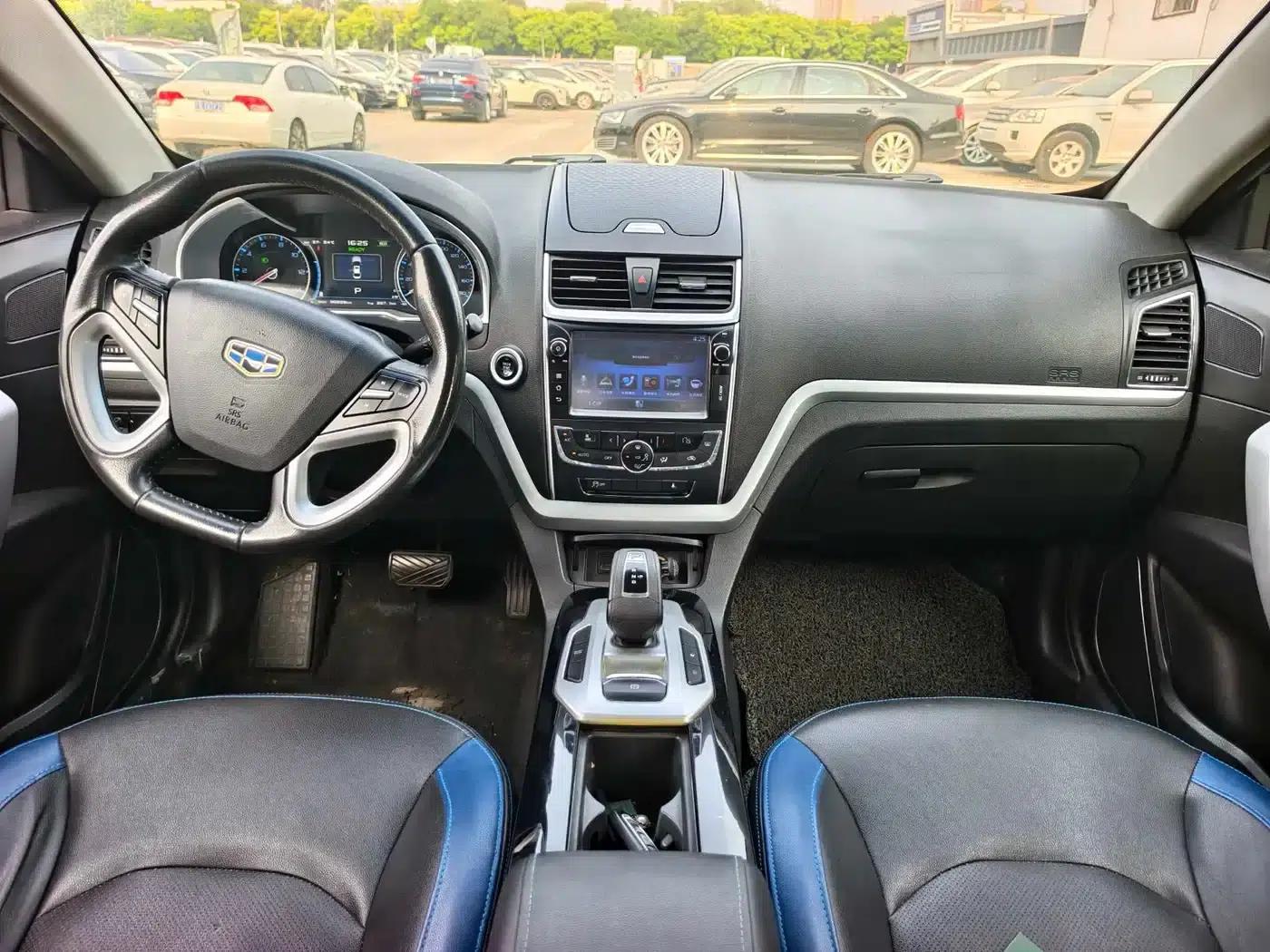 Geely Emgrand New Energy 2016 EV Premium Edition — миниатюра 11