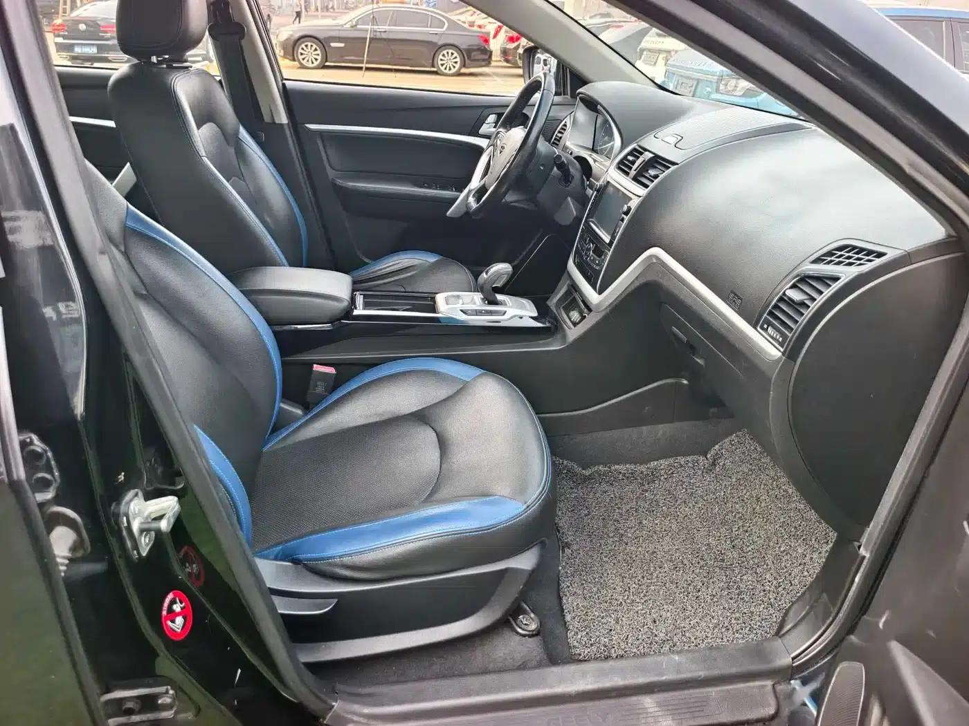 Geely Emgrand New Energy 2016 EV Premium Edition — миниатюра 16