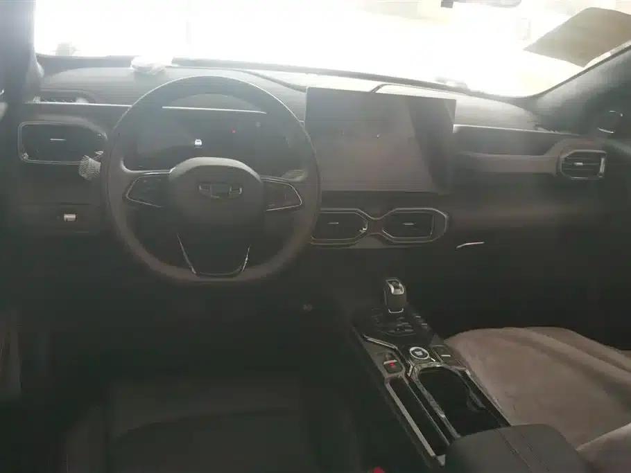 Geely Cowboy 2025 1.5TD Trendy Edition — миниатюра 12