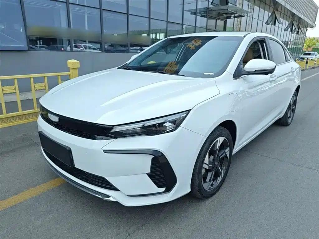 Geely Emgrand L HiP 2024 Champion Edition 1.5TD-DHT Pro 100KM Excellent Model — миниатюра 1