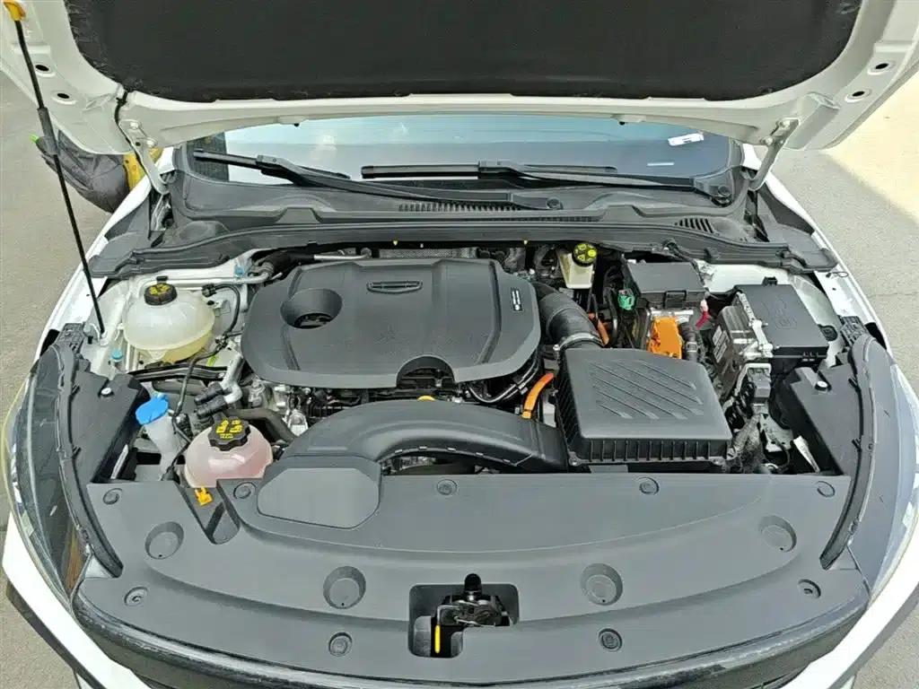Geely Emgrand L HiP 2024 Champion Edition 1.5TD-DHT Pro 100KM Excellent Model — миниатюра 20