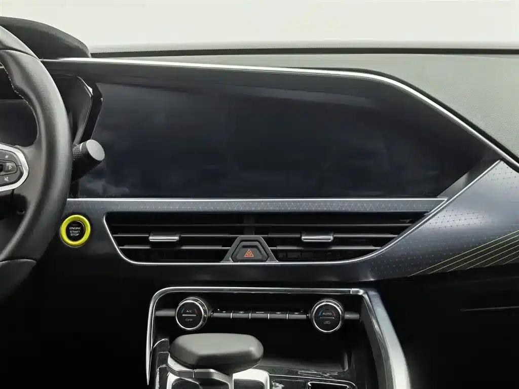 Geely Xingyue S 2021 2.0TD Automatic 2WD Lightning Edition — миниатюра 12