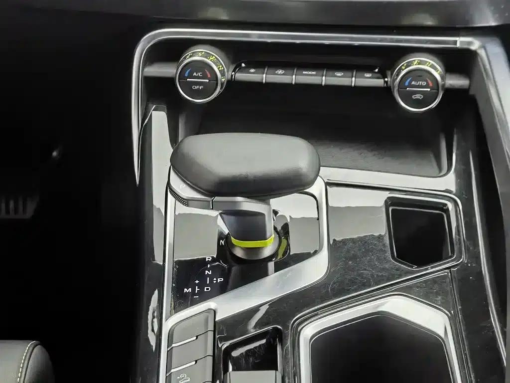 Geely Xingyue S 2021 2.0TD Automatic 2WD Lightning Edition — миниатюра 13