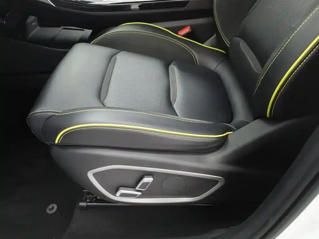 Geely Xingyue S 2021 2.0TD Automatic 2WD Lightning Edition — миниатюра 20