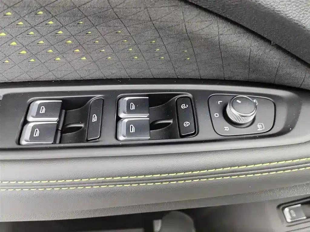 Geely Xingyue S 2021 2.0TD Automatic 2WD Lightning Edition — миниатюра 9