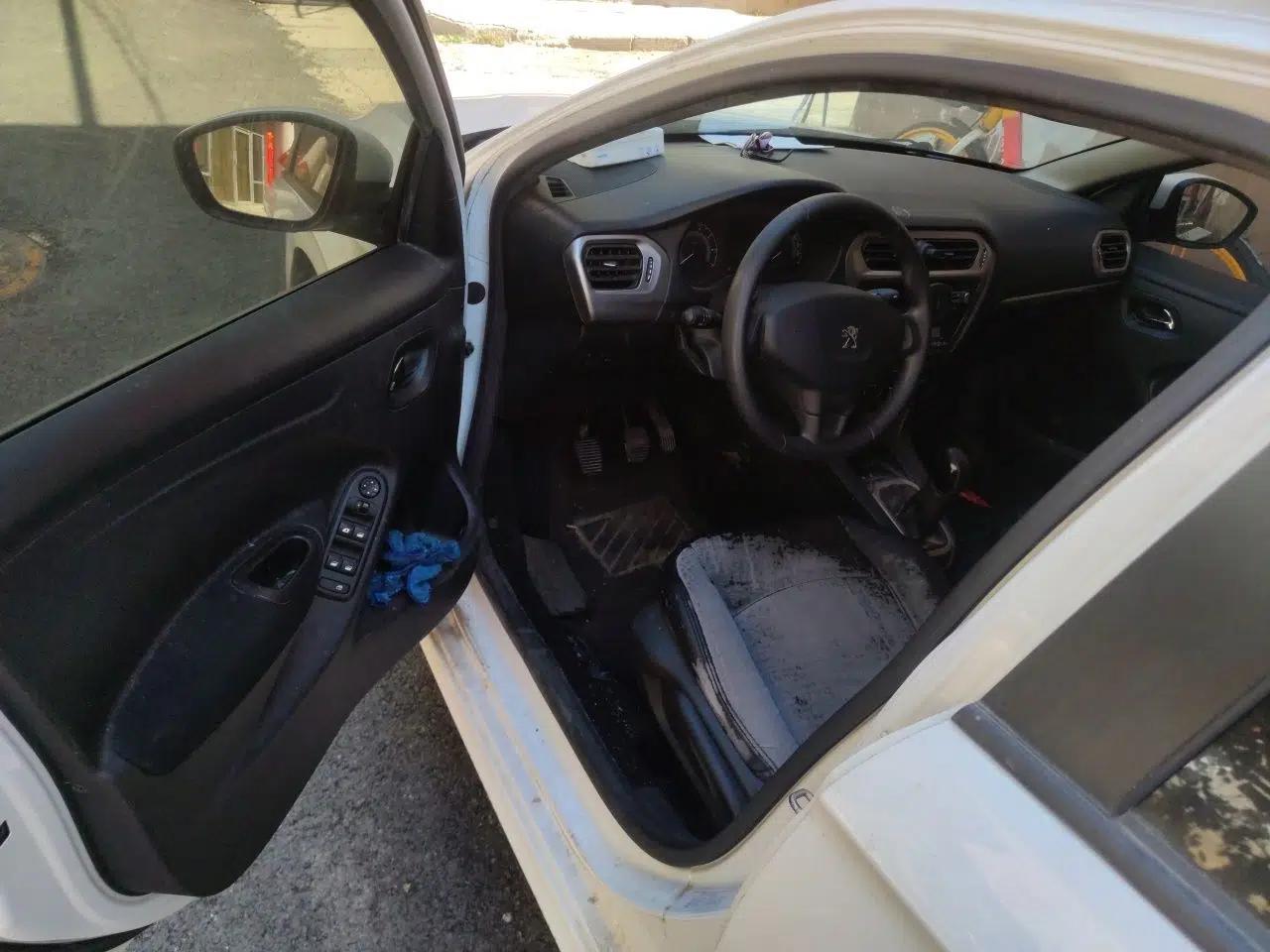 Peugeot 301 2014 1.6L Manual Comfort Edition — миниатюра 17