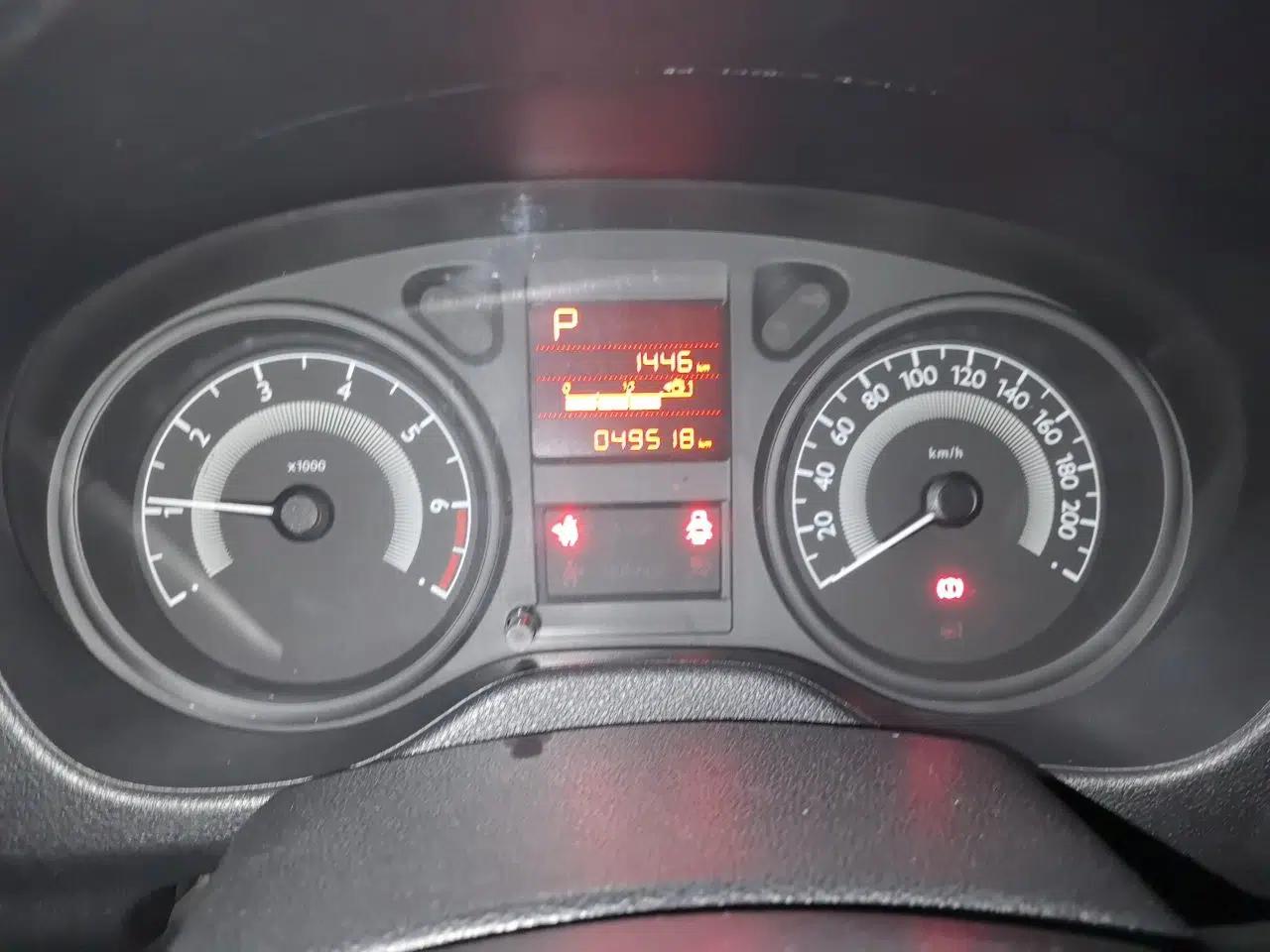 Peugeot 301 2014 1.6L Automatic Comfort Edition — миниатюра 12