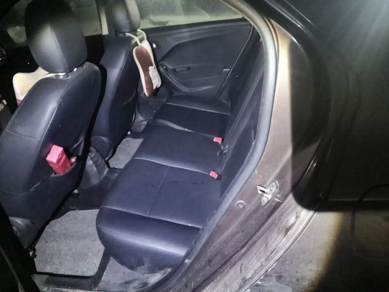 Peugeot 301 2014 1.6L Manual Comfort Edition — миниатюра 18
