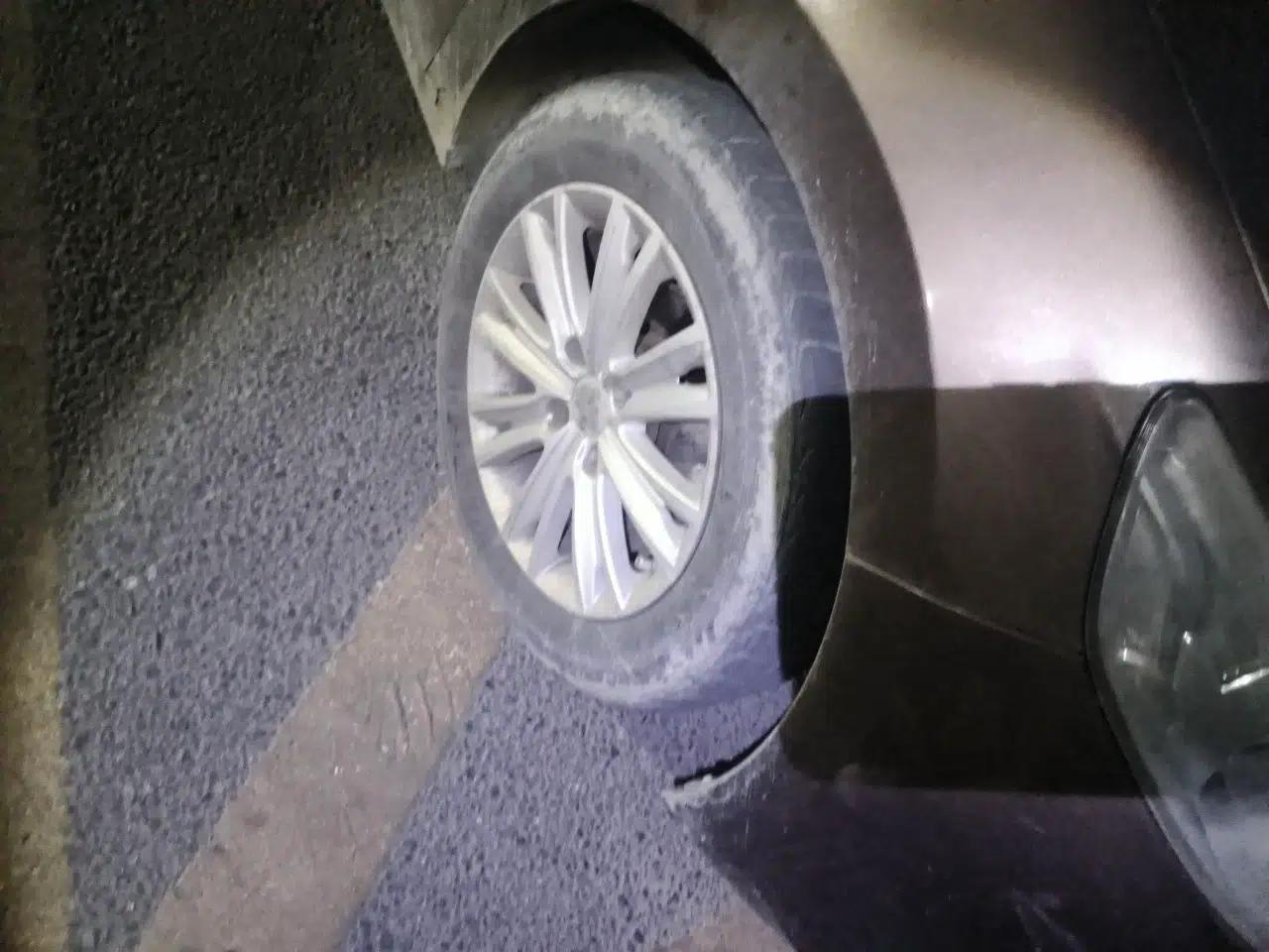 Peugeot 301 2014 1.6L Manual Comfort Edition — миниатюра 8