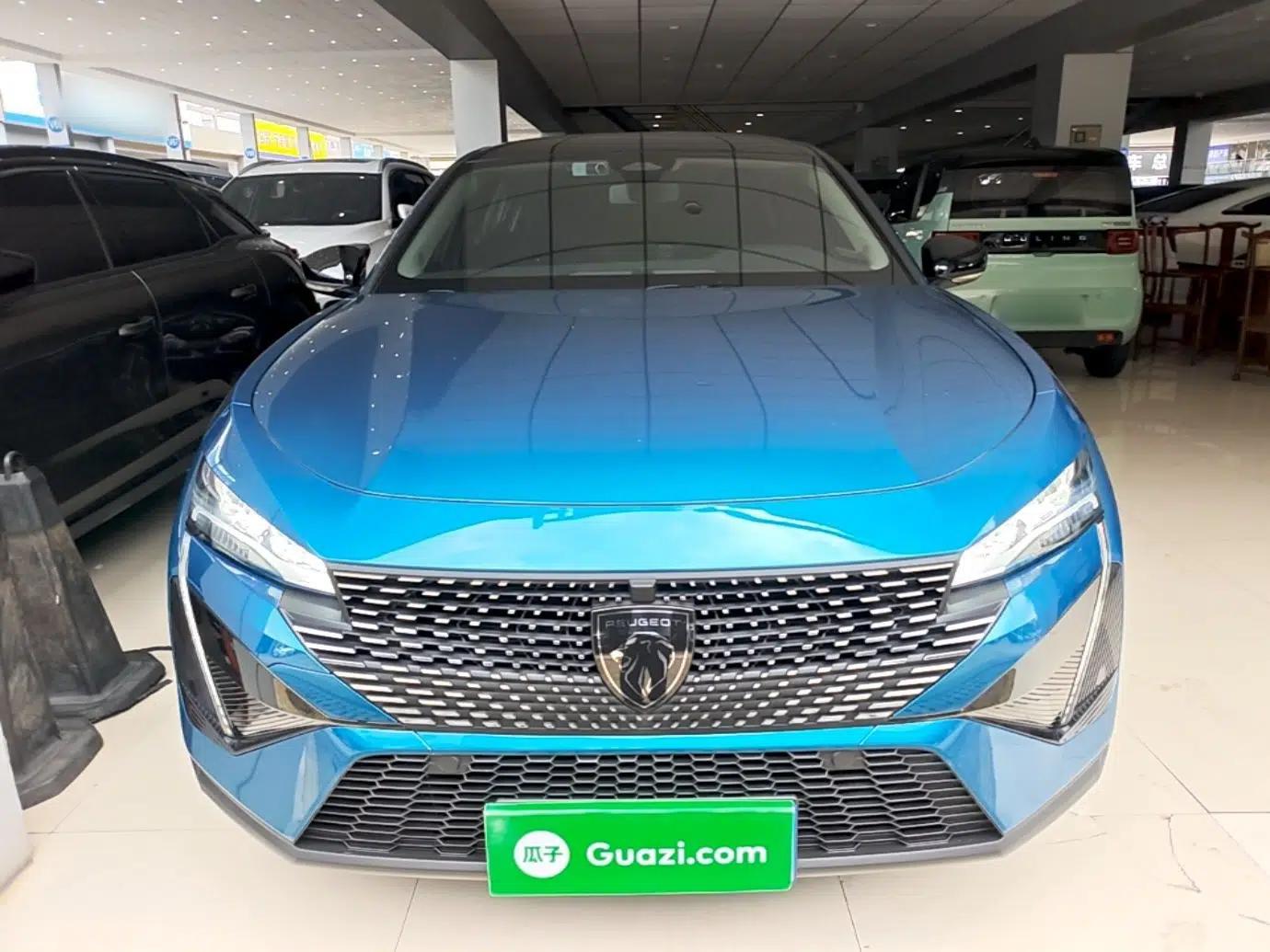Peugeot 408X 2023 Gravity Edition — миниатюра 2