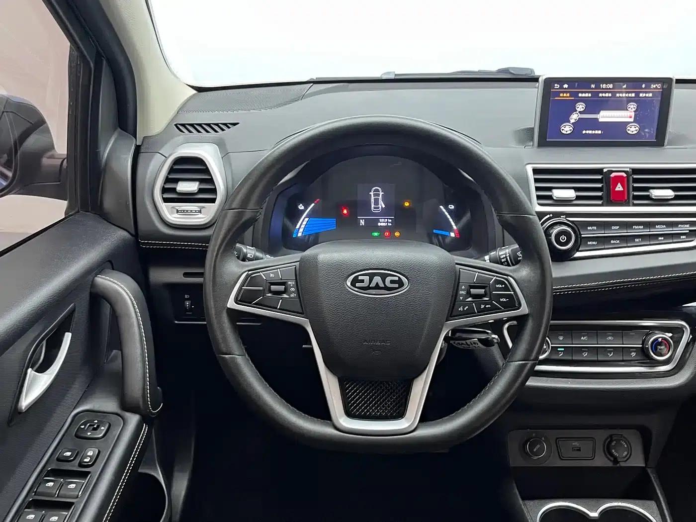 JAC iEV6E 2019 Youth Edition iEV6E Smart Supreme Model — миниатюра 19