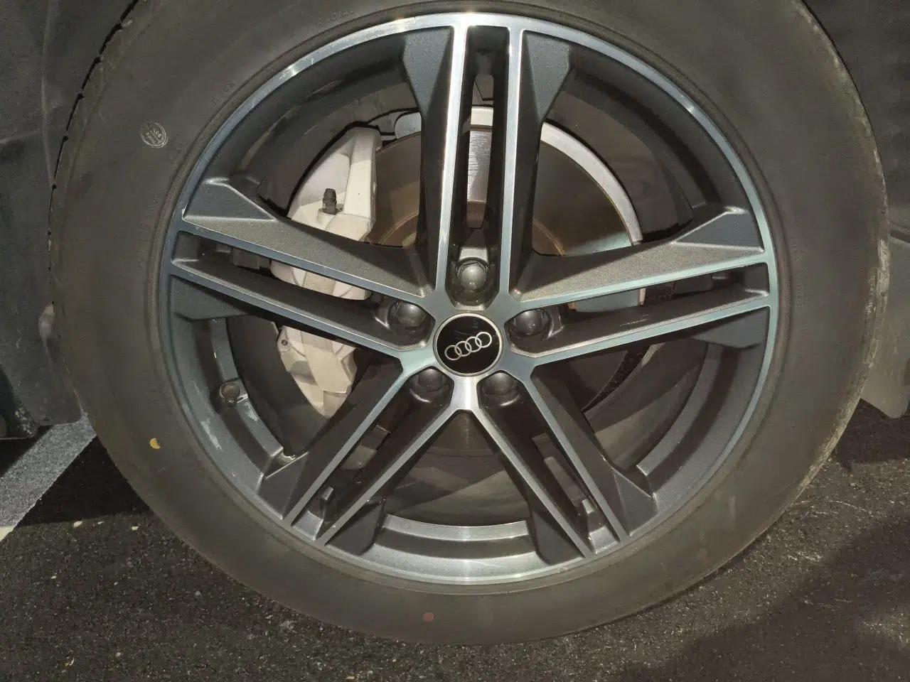 Audi Q5L Sportback 2021 40 TFSI Fashion Model — миниатюра 8