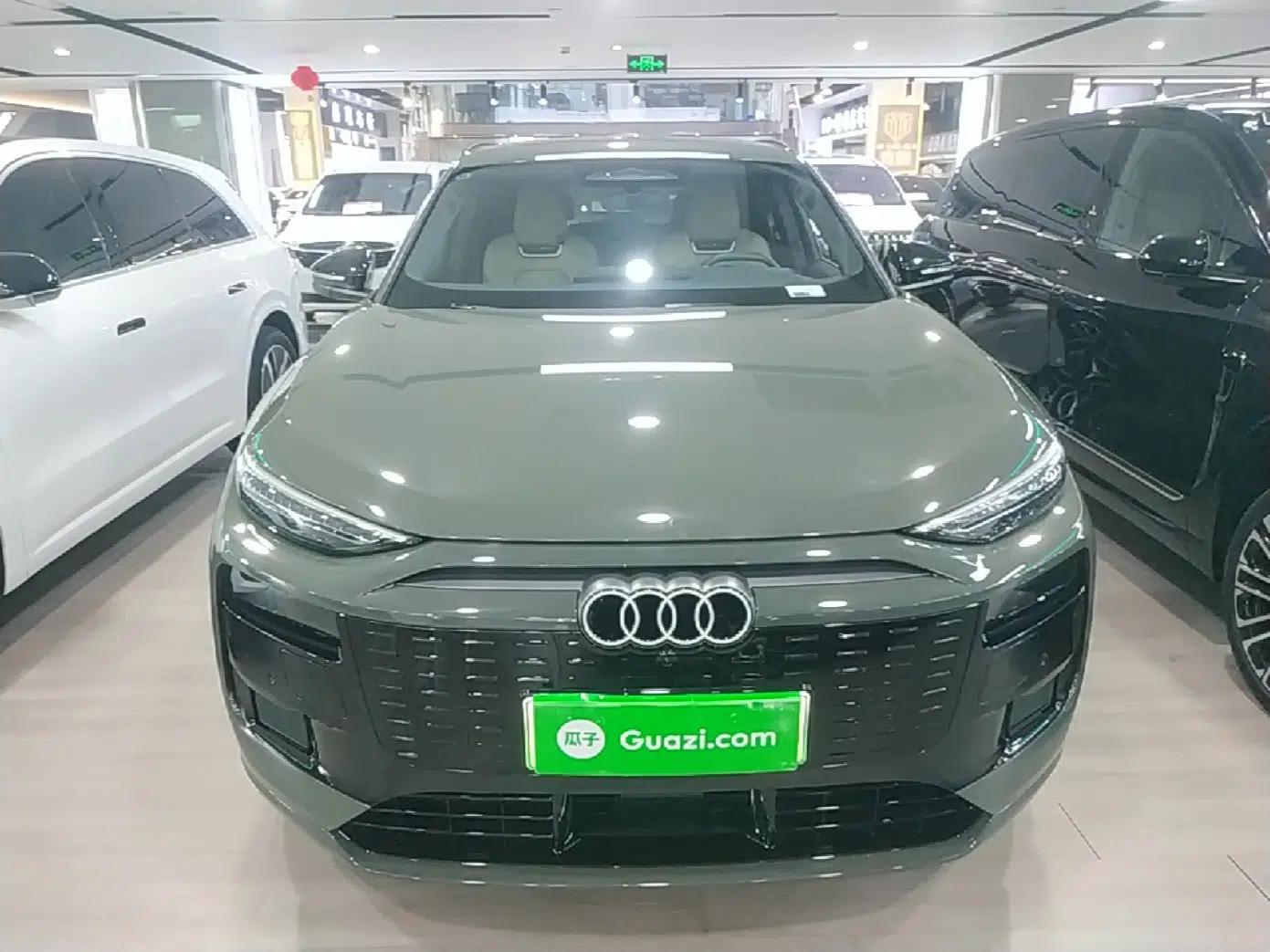 Audi Q6L e-tron 2026 First Launch Navigation Edition — миниатюра 2