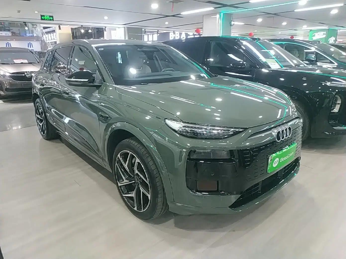 Audi Q6L e-tron 2026 First Launch Navigation Edition — миниатюра 3