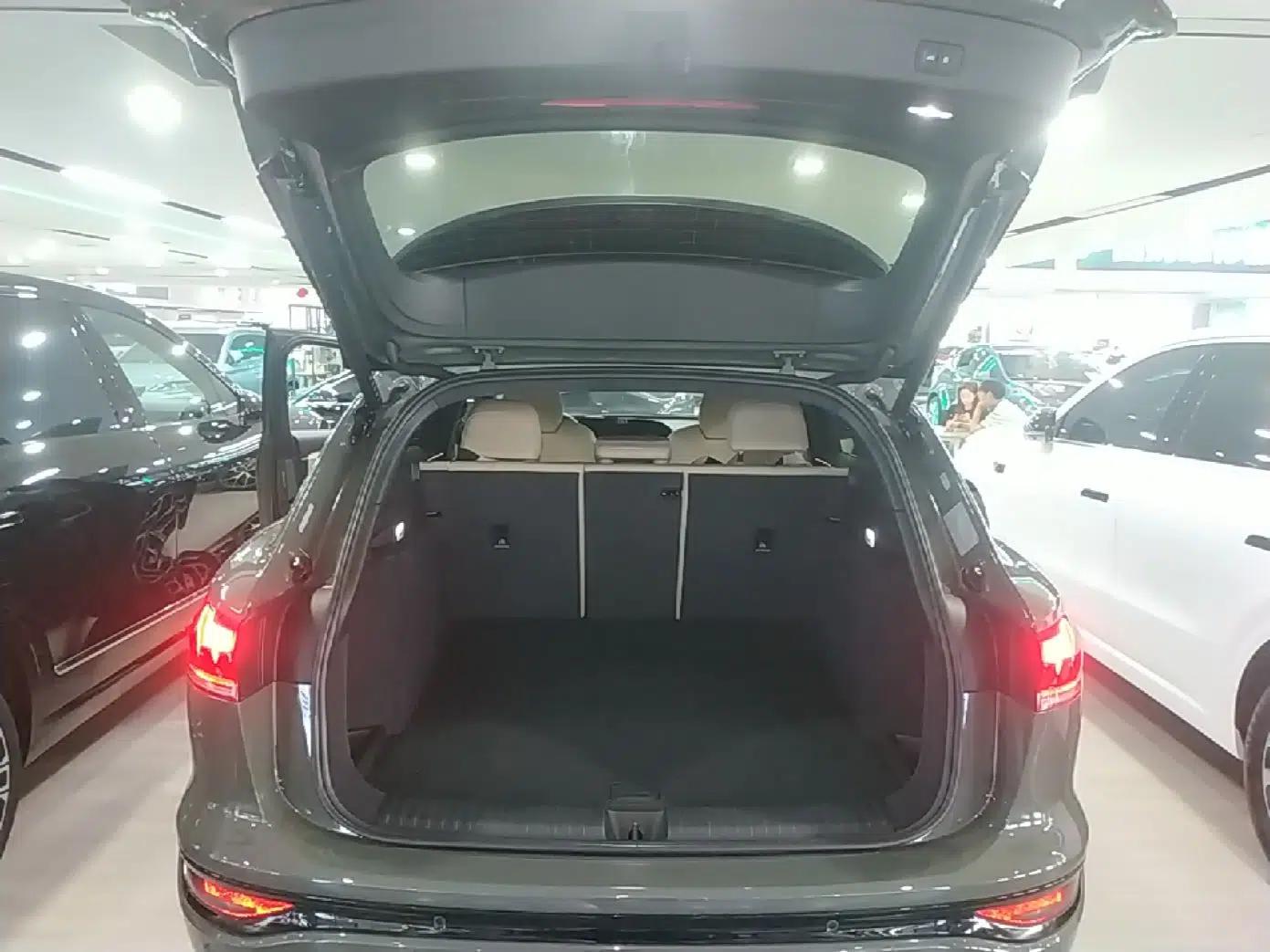 Audi Q6L e-tron 2026 First Launch Navigation Edition — миниатюра 22