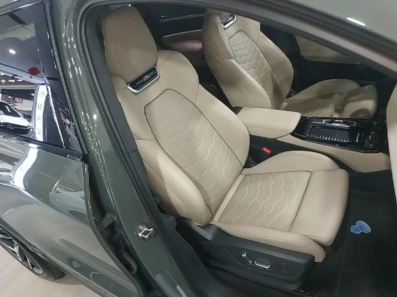 Audi Q6L e-tron 2026 First Launch Navigation Edition — миниатюра 23