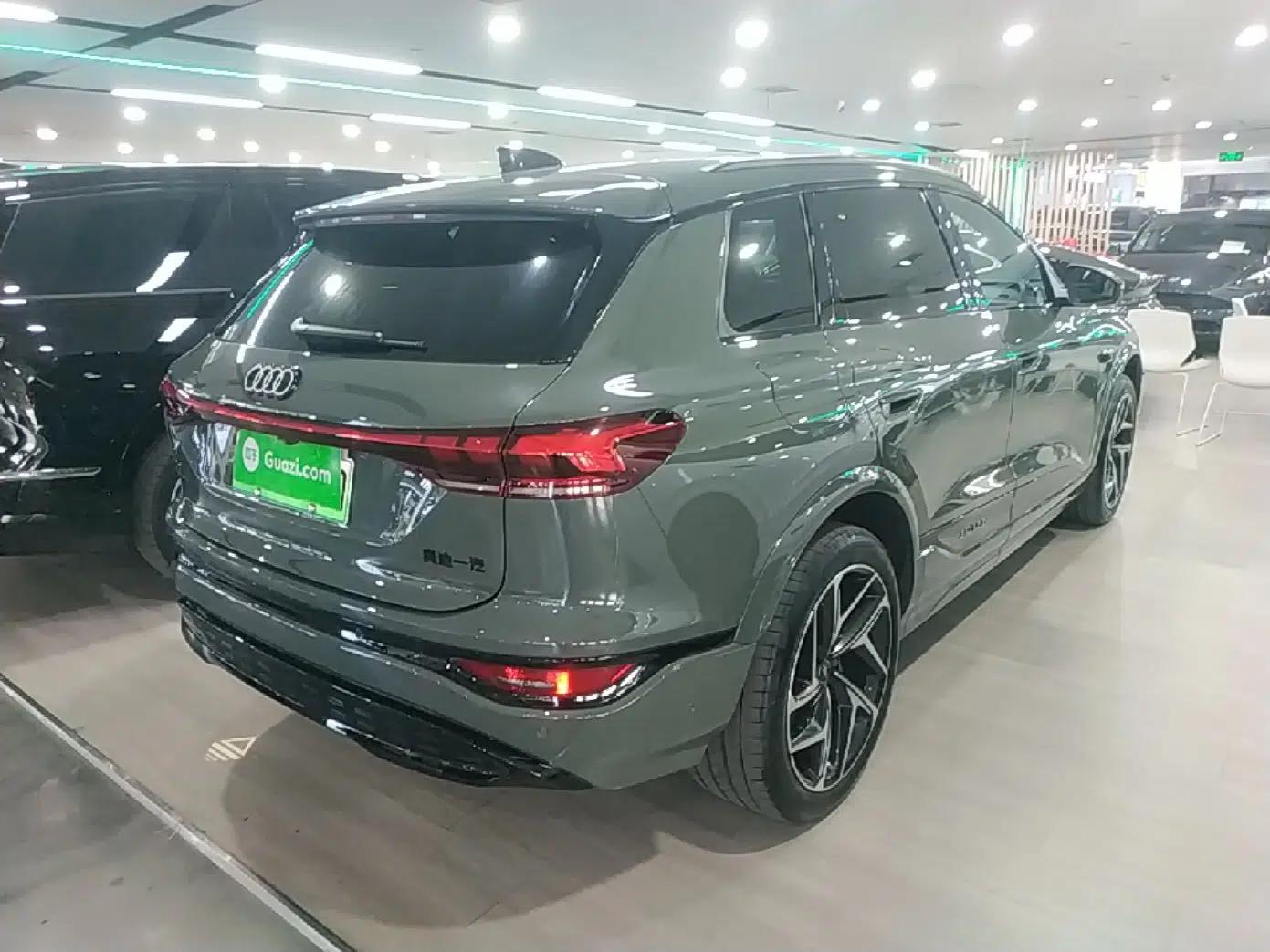 Audi Q6L e-tron 2026 First Launch Navigation Edition — миниатюра 6