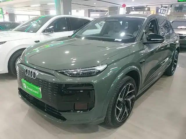 Audi Q6L e-tron 2026 First Launch Navigation Edition