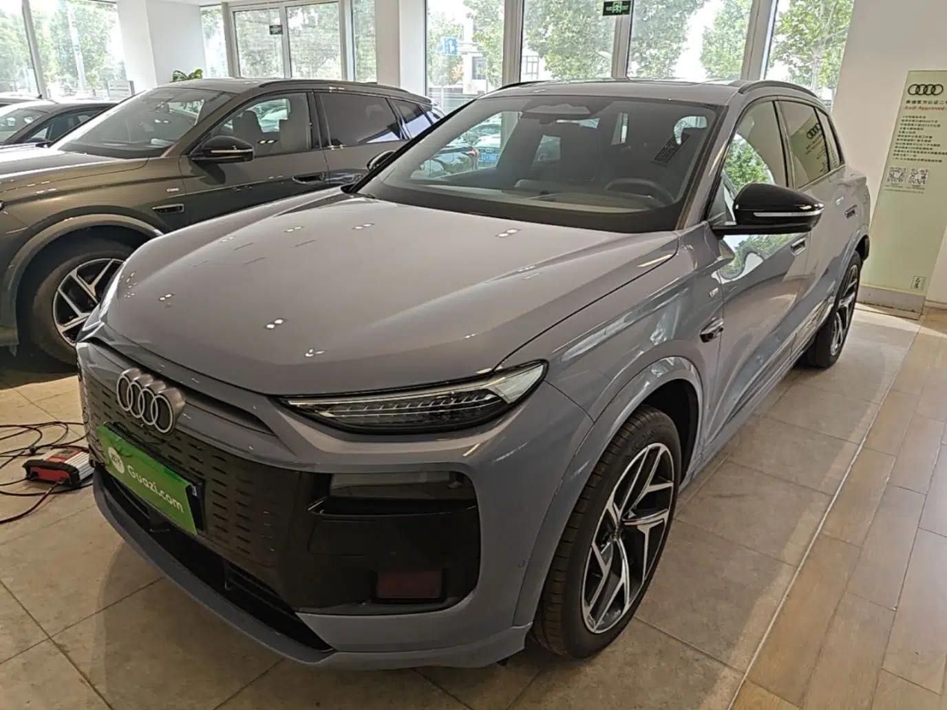 Audi Q6L e-tron 2026 First Launch Navigation Edition — миниатюра 1