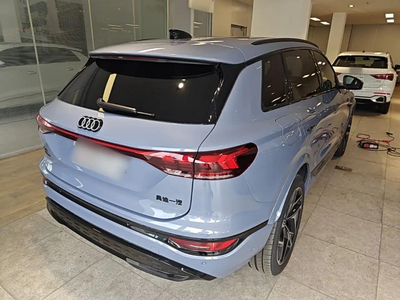 Audi Q6L e-tron 2026 First Launch Navigation Edition — миниатюра 6
