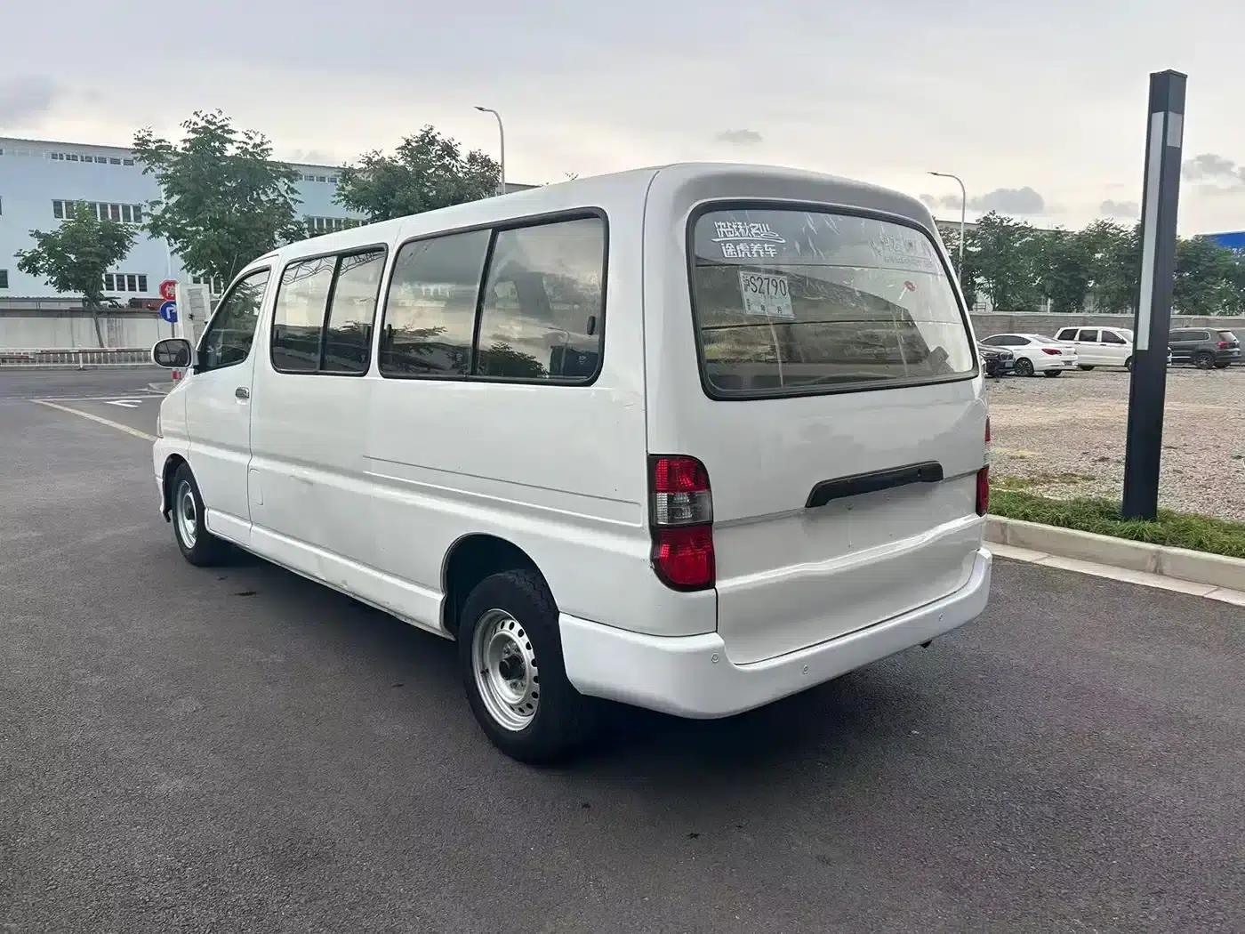 Jinbei Express 2020 2.0L Upgraded National V Comfort 6-Seater V19 — миниатюра 12