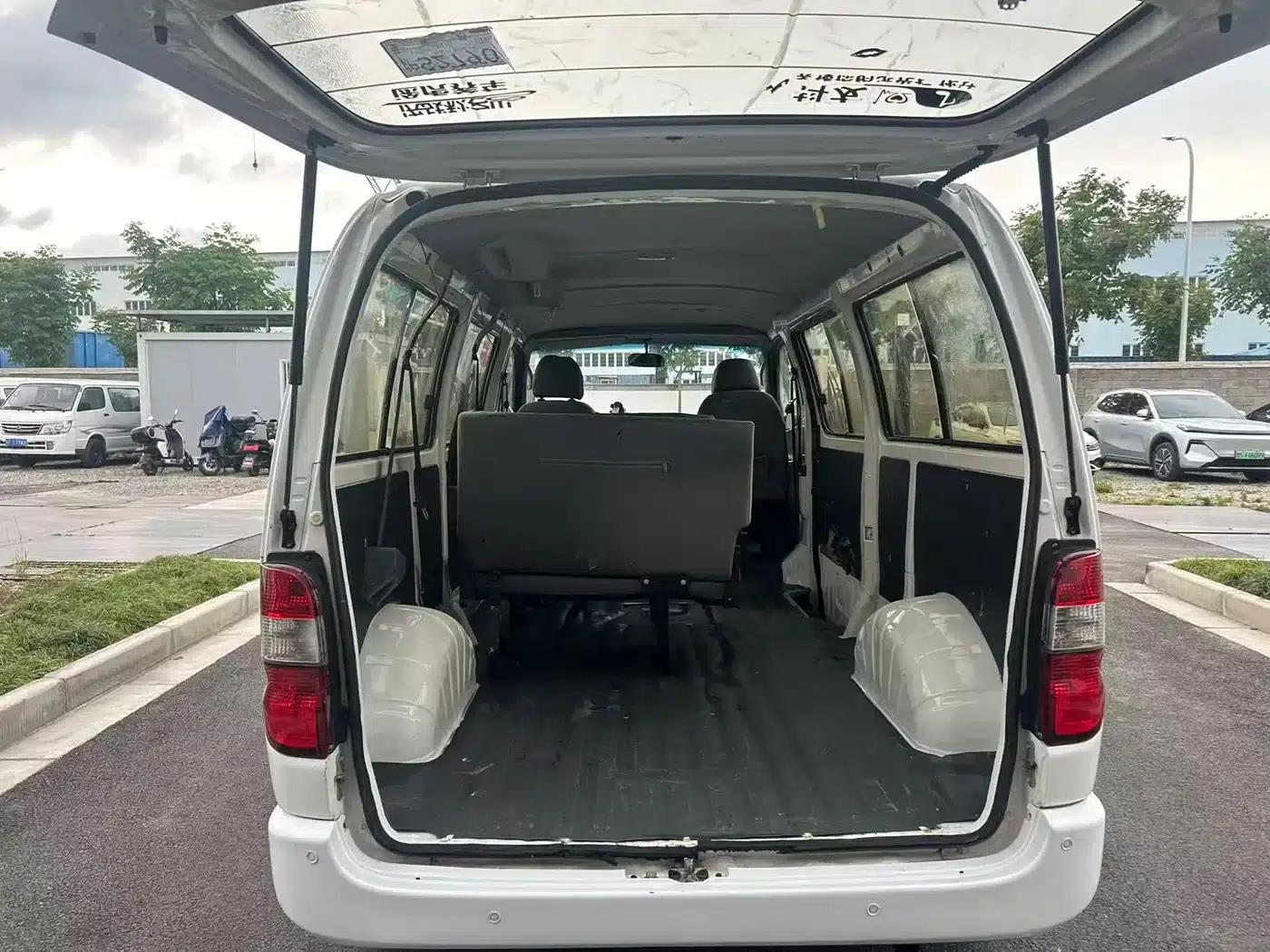 Jinbei Express 2020 2.0L Upgraded National V Comfort 6-Seater V19 — миниатюра 9