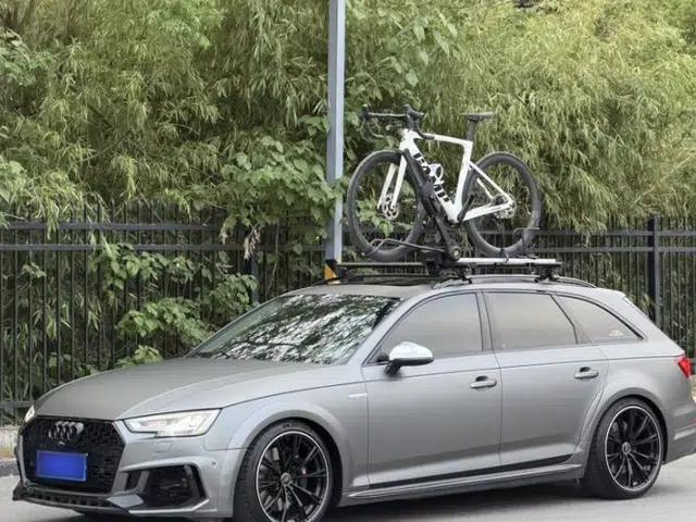 Audi A4 2017 45 TFSI allroad quattro Sport model