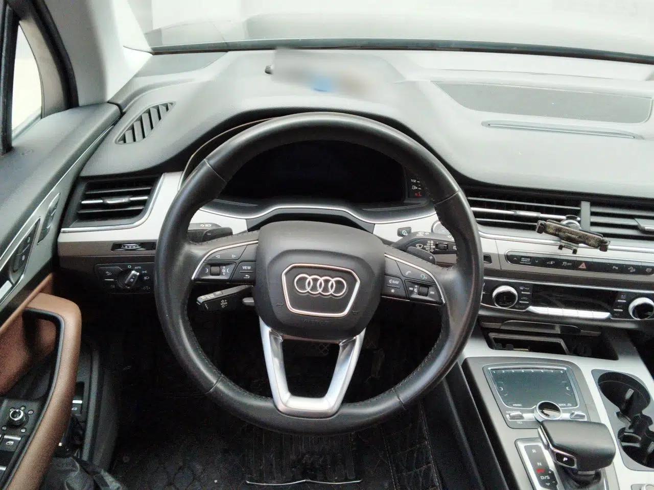 Audi Q7 New Energy 2019 55 e-tron — миниатюра 11