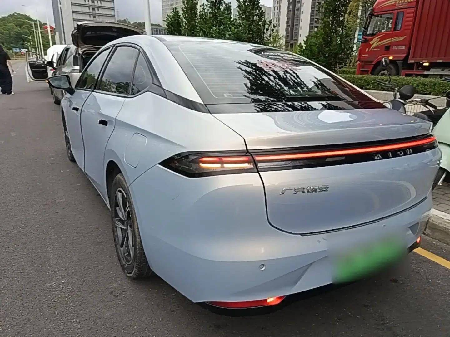 AION S MAX 2024 70 Star Edition 54.6 kWh — миниатюра 4