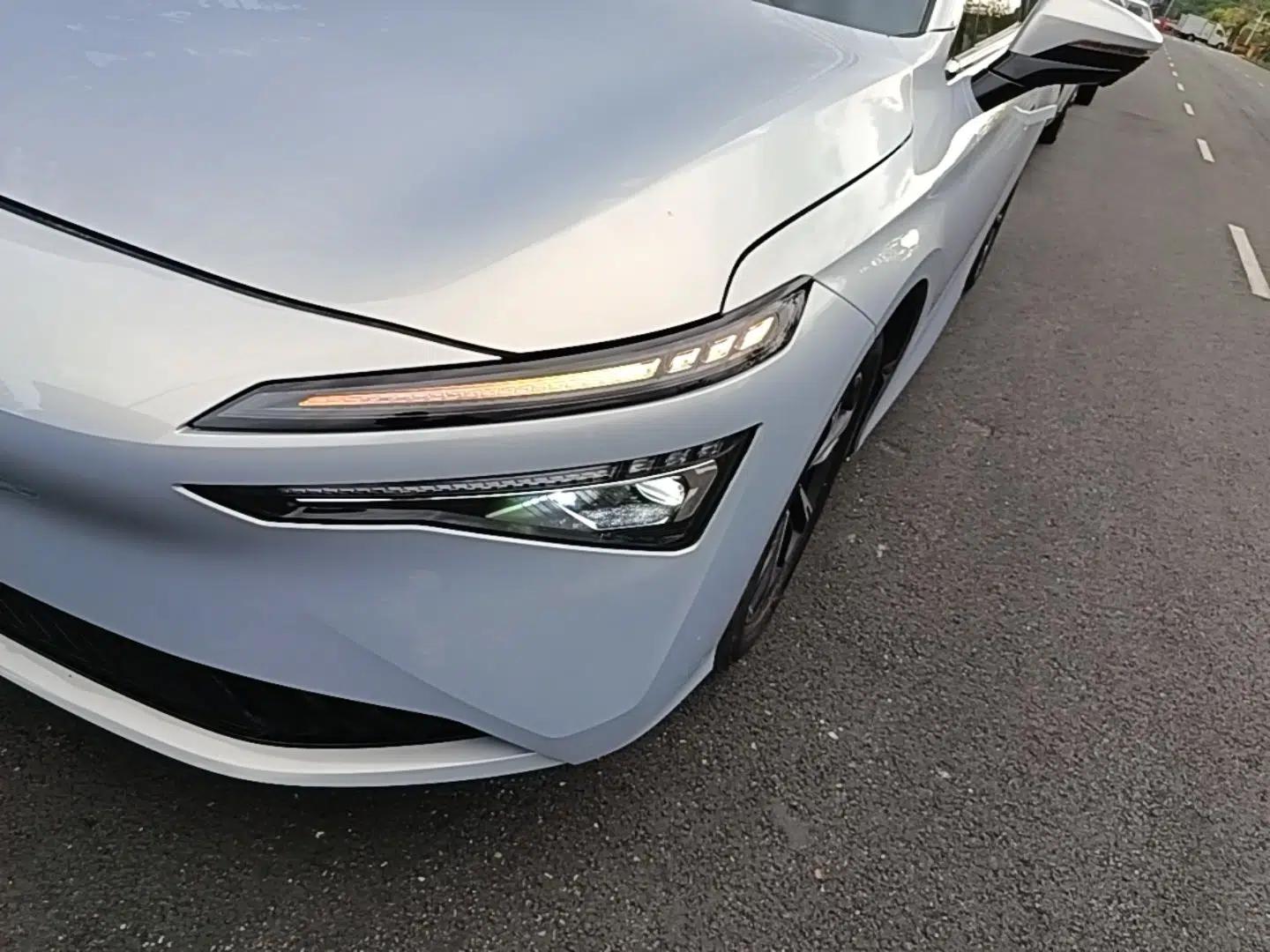 AION S MAX 2024 70 Star Edition 54.6 kWh — миниатюра 9