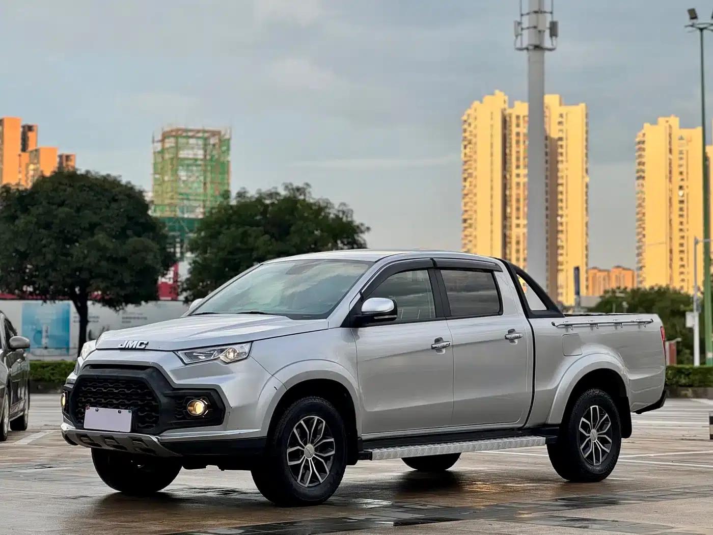 Yuhu 7 2020 2.0T Diesel Automatic 2WD Comfort Edition Long Wheelbase (National VI Emission Standard) JX4D20A6L — миниатюра 1