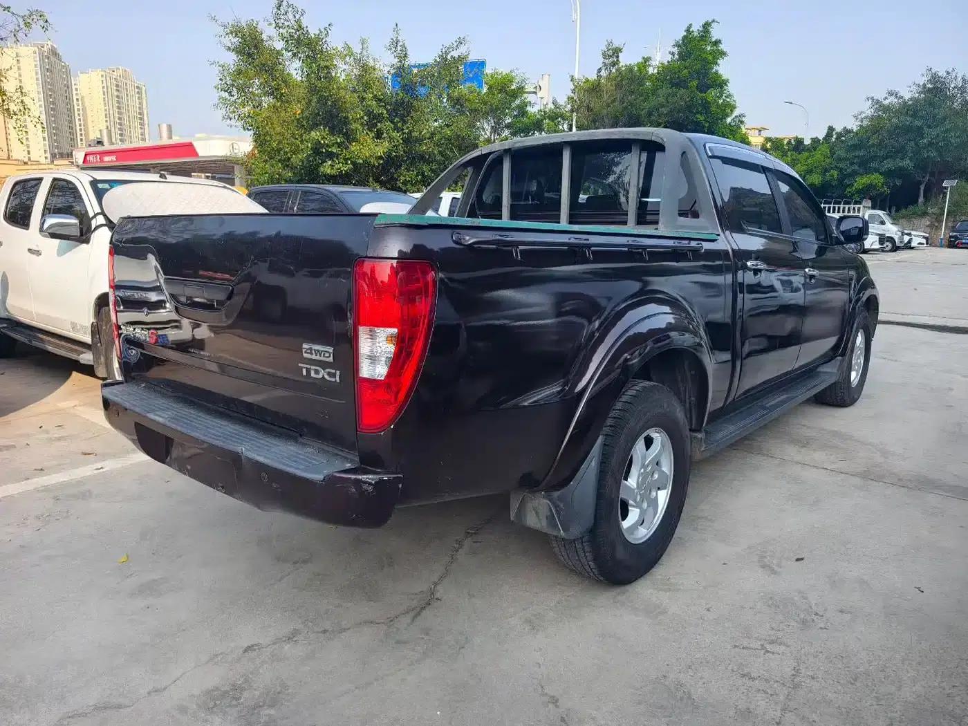 Yuhu 5 2018 2.4T Classic Diesel Manual 4WD Super Luxury Long Wheelbase JX4D24A5L — миниатюра 9
