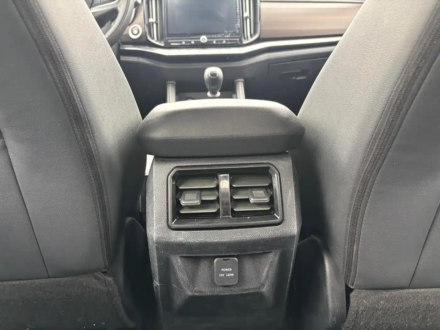 Yuhu 9 2020 2.0T Manual Diesel 4WD Comfort Edition — миниатюра 12