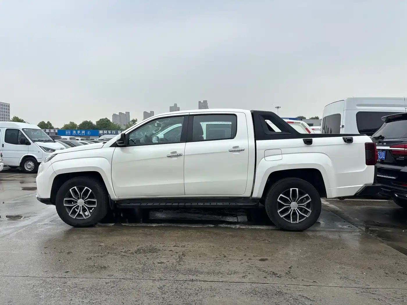 Yuhu 9 2020 2.0T Manual Diesel 4WD Comfort Edition — миниатюра 5