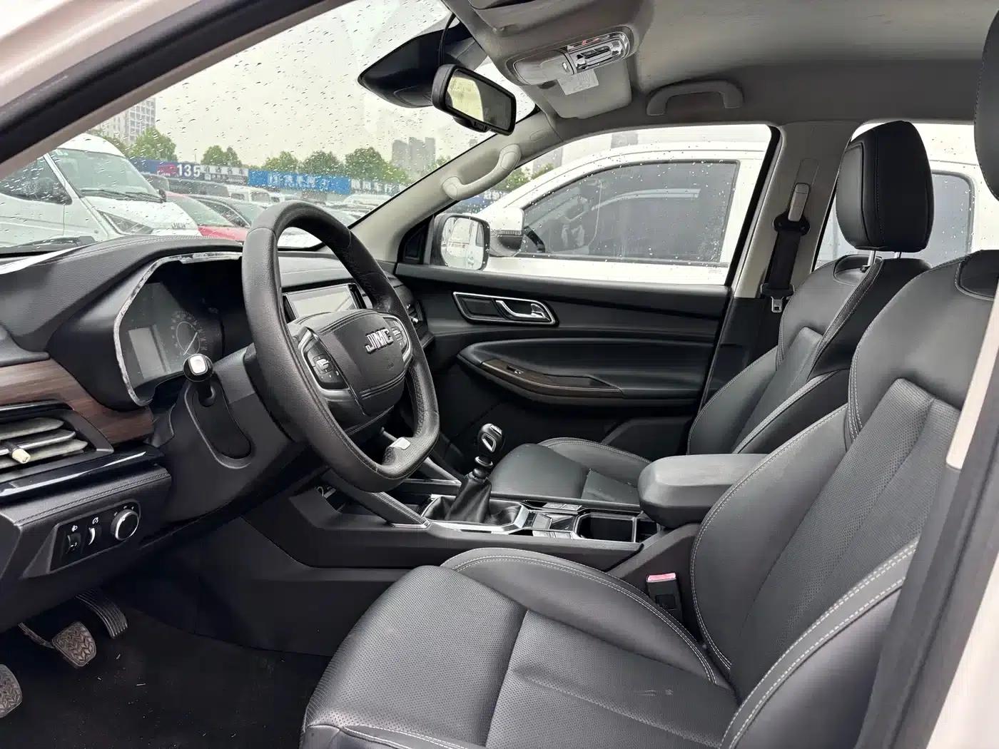Yuhu 9 2020 2.0T Manual Diesel 4WD Comfort Edition — миниатюра 6