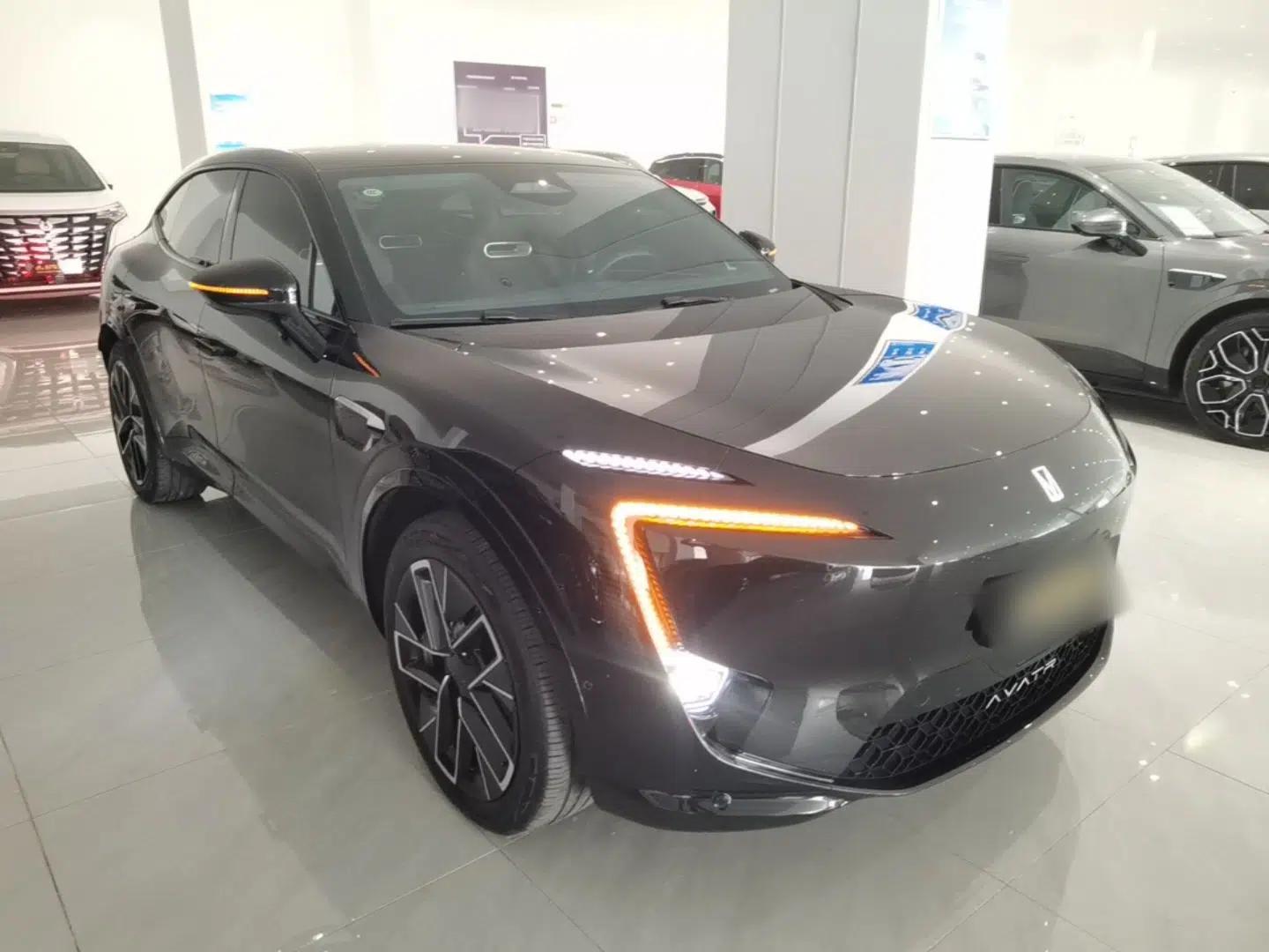 Avatr 11 2025 Max All-Electric Four-Wheel Drive — миниатюра 3