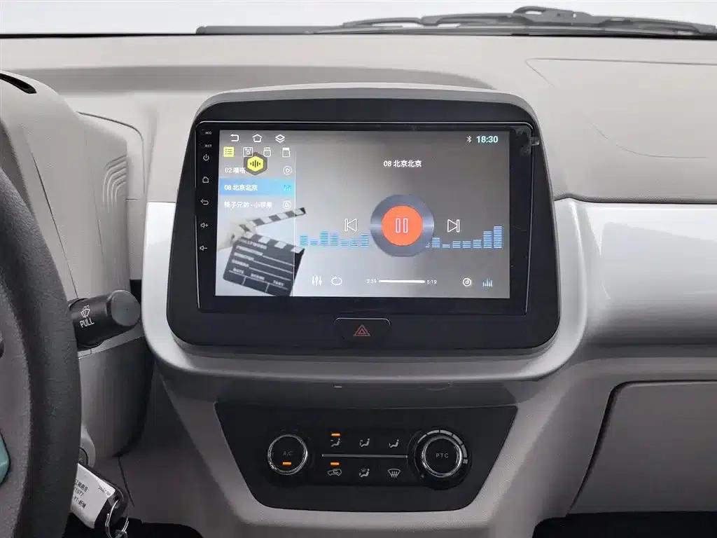 Yizhi EV2 2023 Auspicious Edition 201km Comfort Model — миниатюра 12