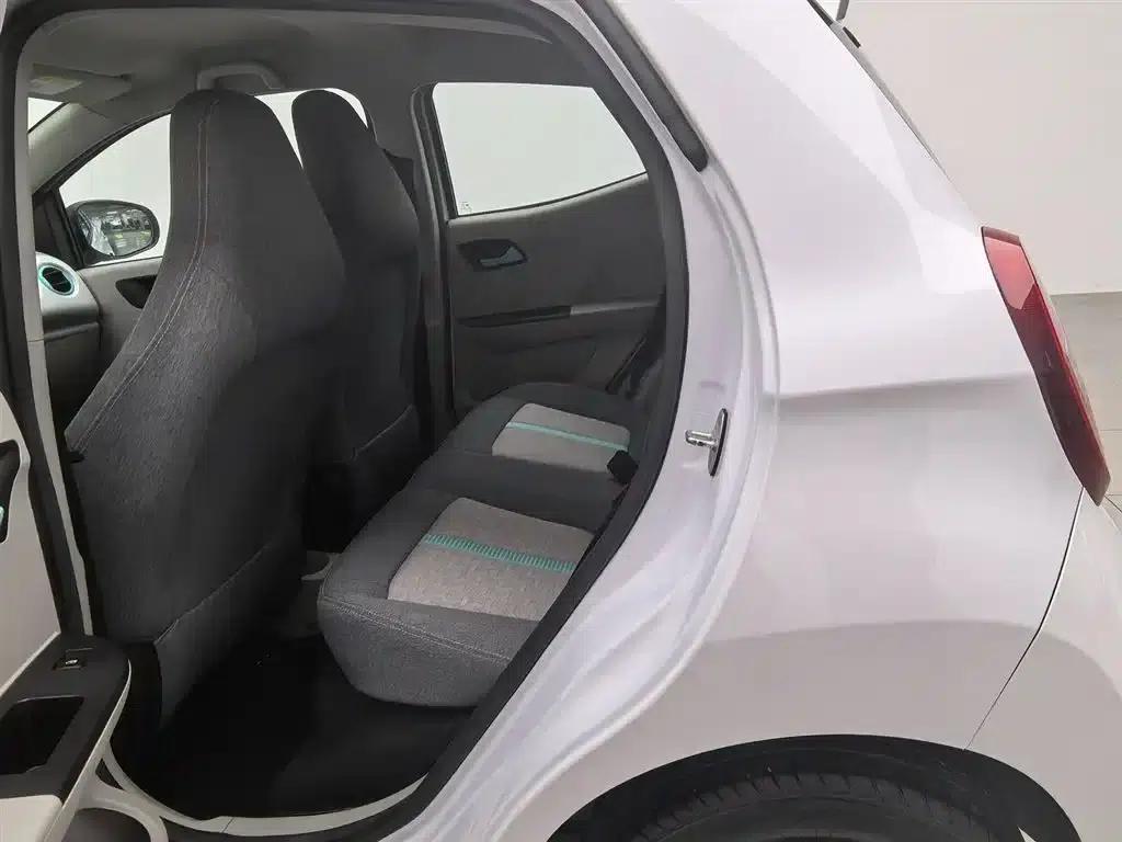 Yizhi EV2 2023 Auspicious Edition 201km Comfort Model — миниатюра 15