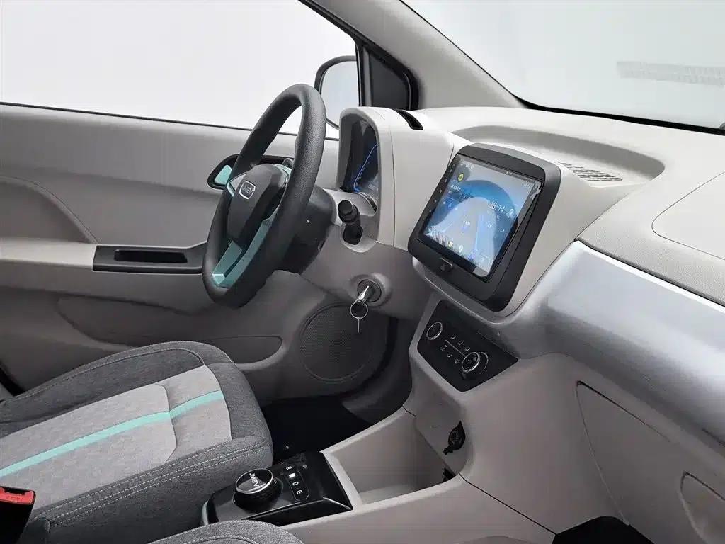 Yizhi EV2 2023 Auspicious Edition 201km Comfort Model — миниатюра 22