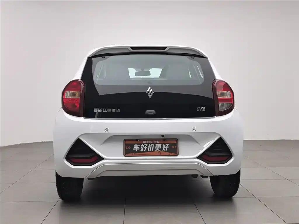 Yizhi EV2 2023 Auspicious Edition 201km Comfort Model — миниатюра 4