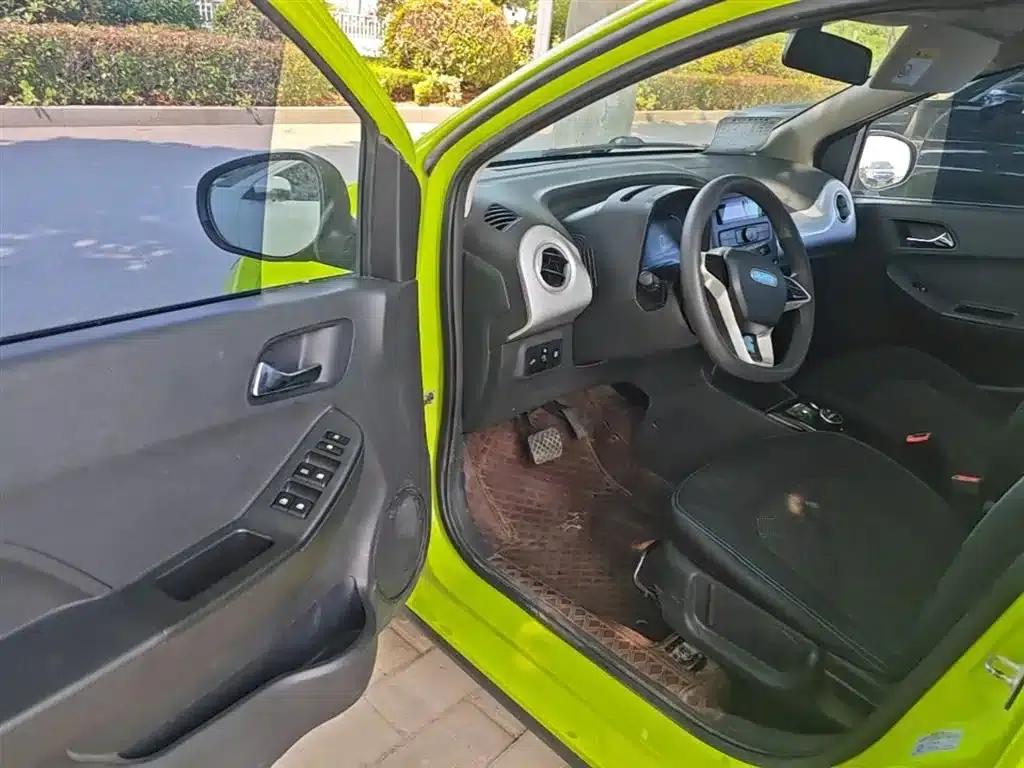 Yizhi EV2 2022 Heartbeat Edition — миниатюра 16