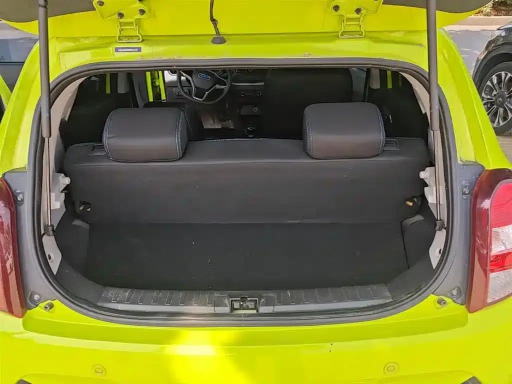 Yizhi EV2 2022 Heartbeat Edition — миниатюра 19