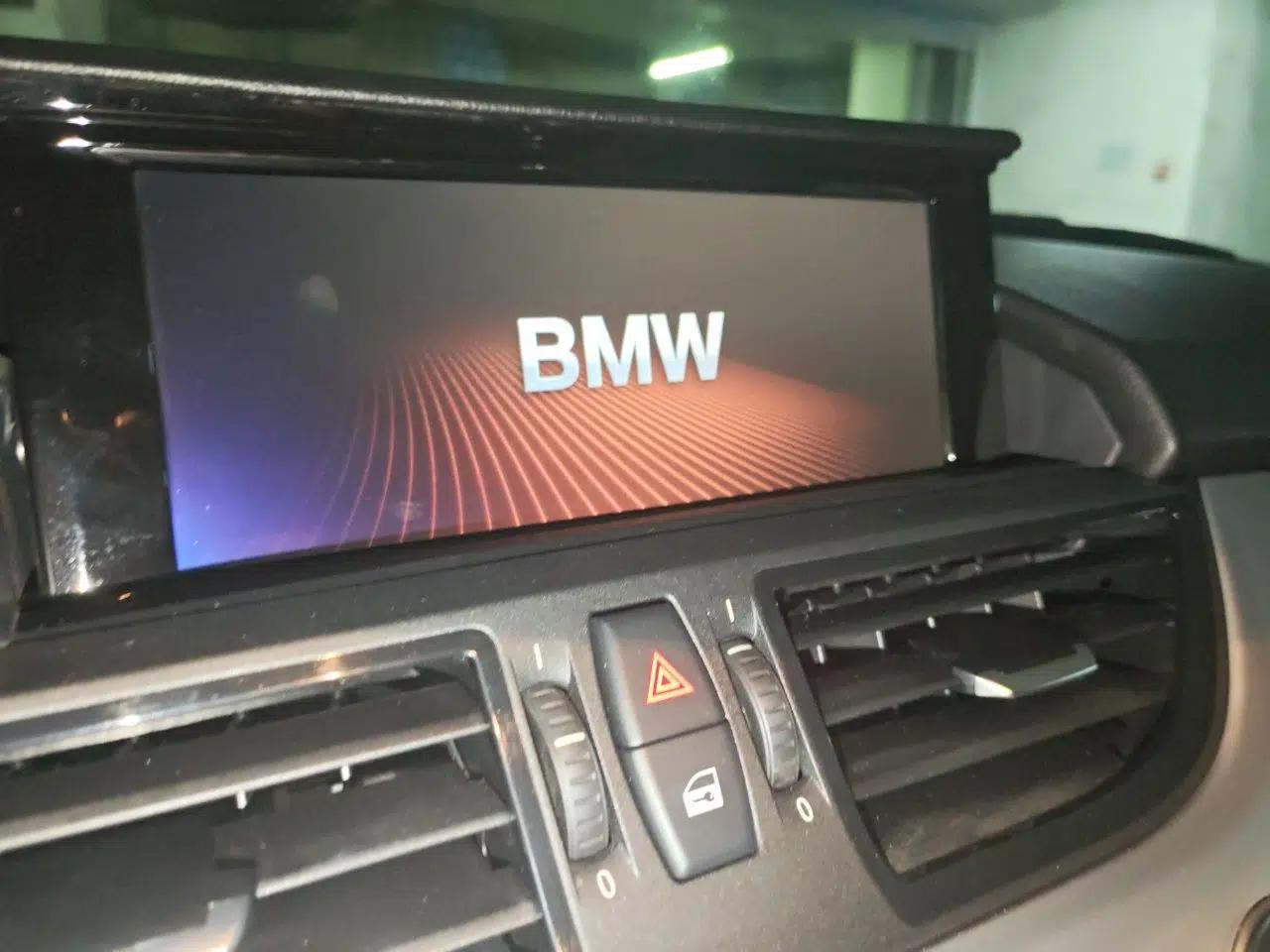BMW Z4 2013 sDrive20i Leading Model — миниатюра 14