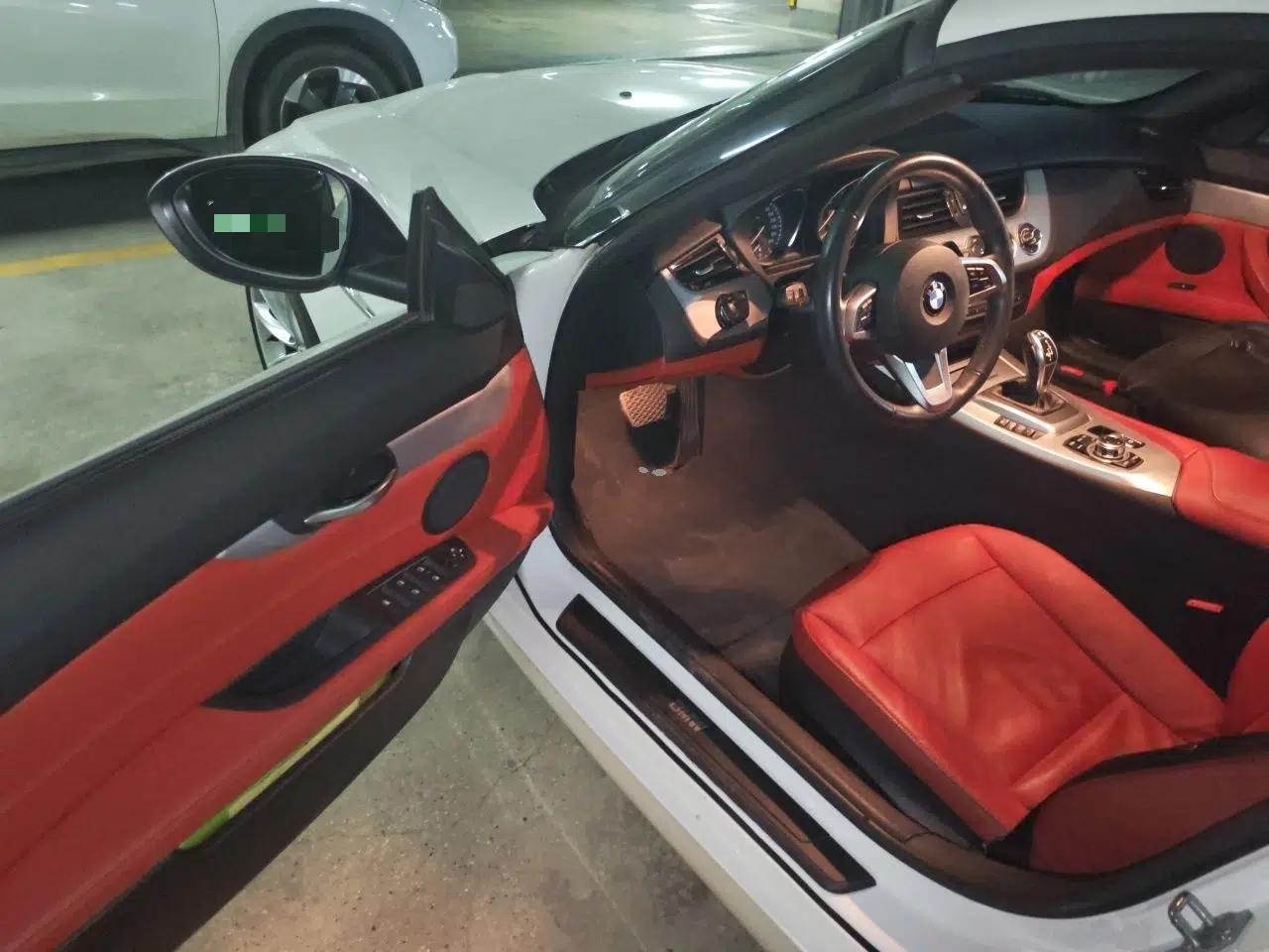 BMW Z4 2013 sDrive20i Leading Model — миниатюра 17