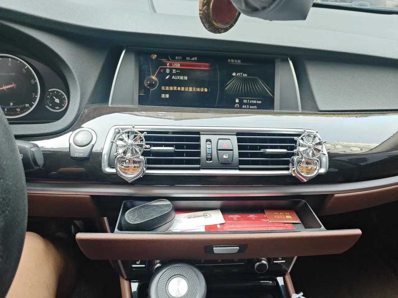 BMW 5 Series GT 2015 528i Leading Model — миниатюра 14
